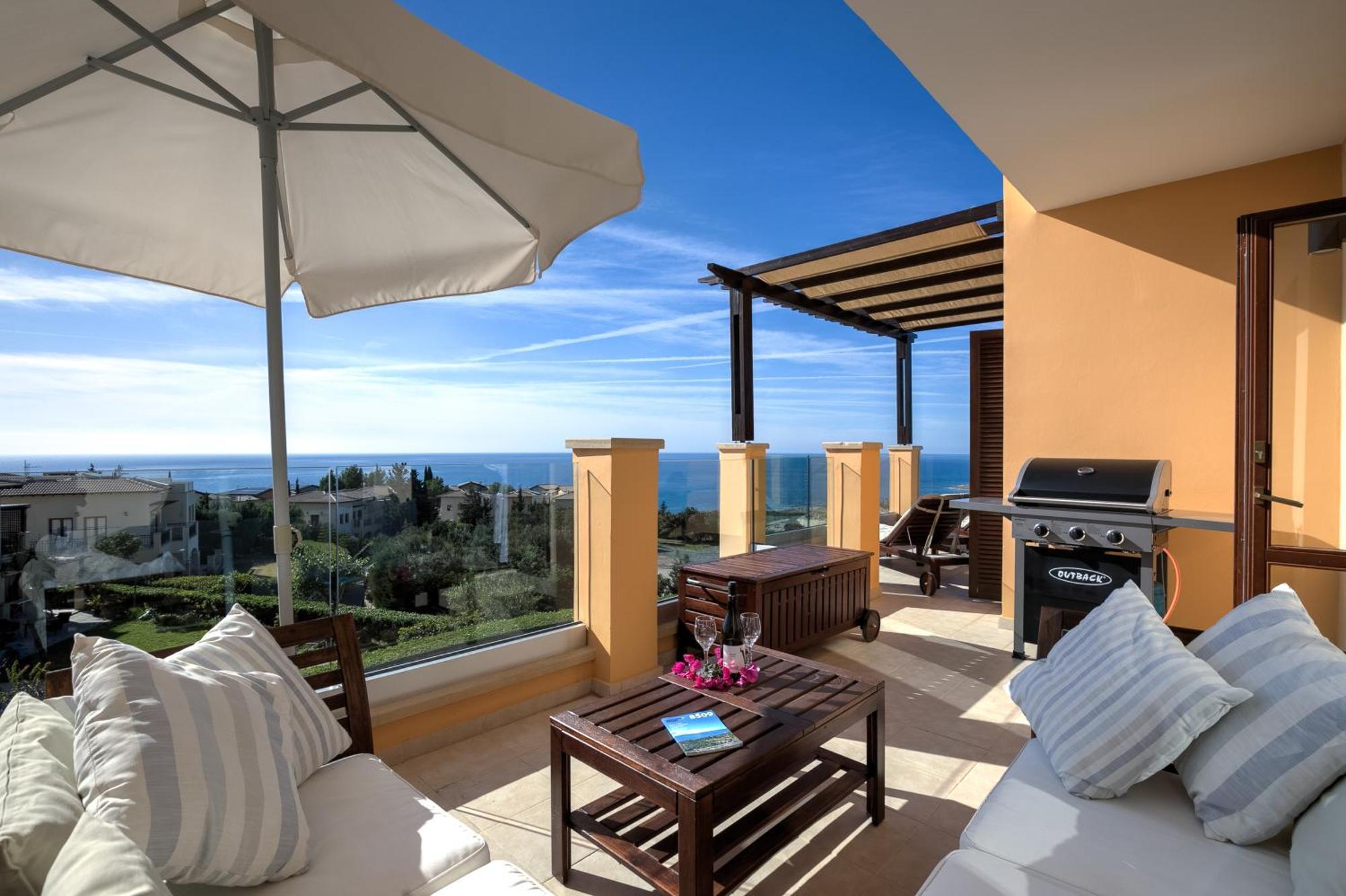 2 Bedroom Apartment Thalassa With Sea And Sunset Views, Aphrodite Hills Resort Kouklia Exterior photo