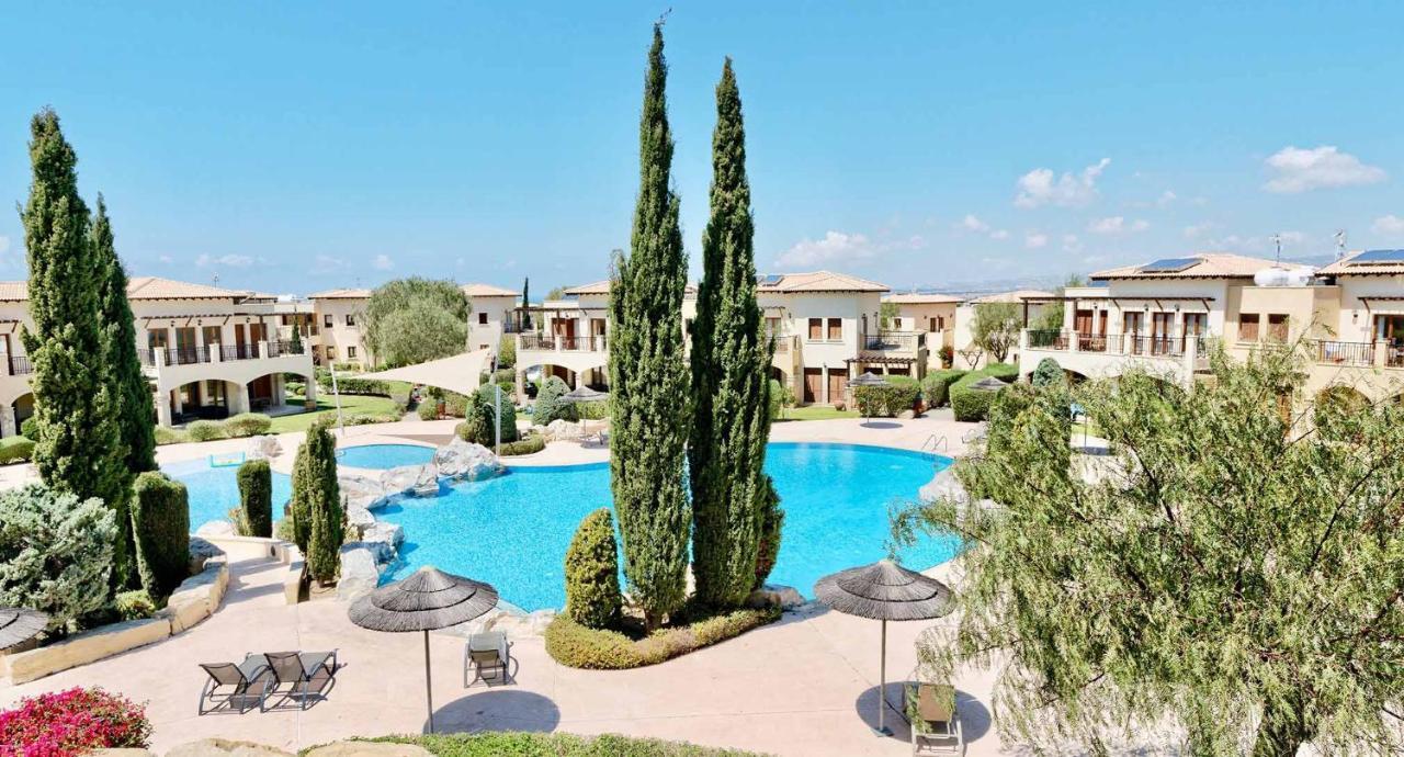 2 Bedroom Apartment Thalassa With Sea And Sunset Views, Aphrodite Hills Resort Kouklia Exterior photo